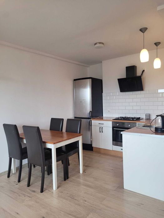 Sprzedam 2 pokoje w centrum , Wyzwolenia,balkon,ogrzewanie miejskie