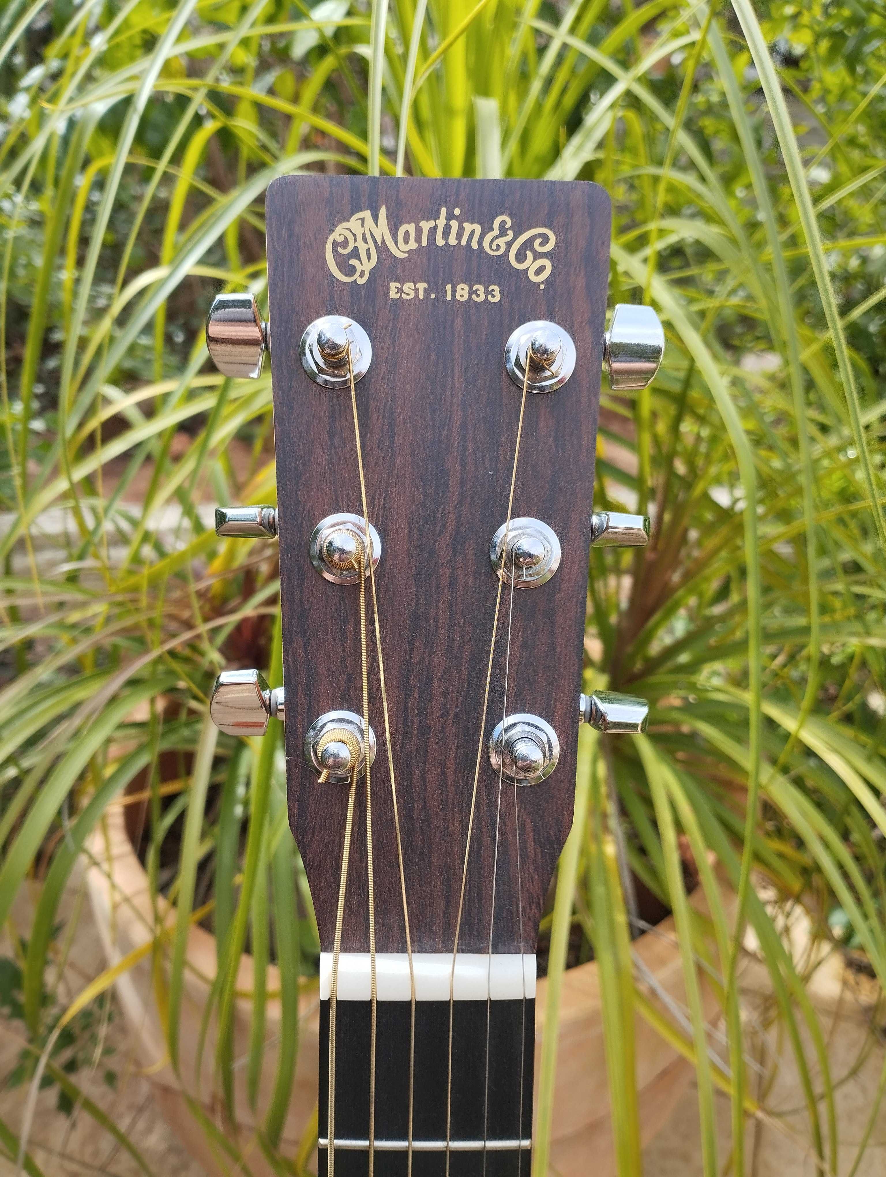 MARTIN X-Series 0-X1(E] Acoustic Electric Guitar / Guitarra