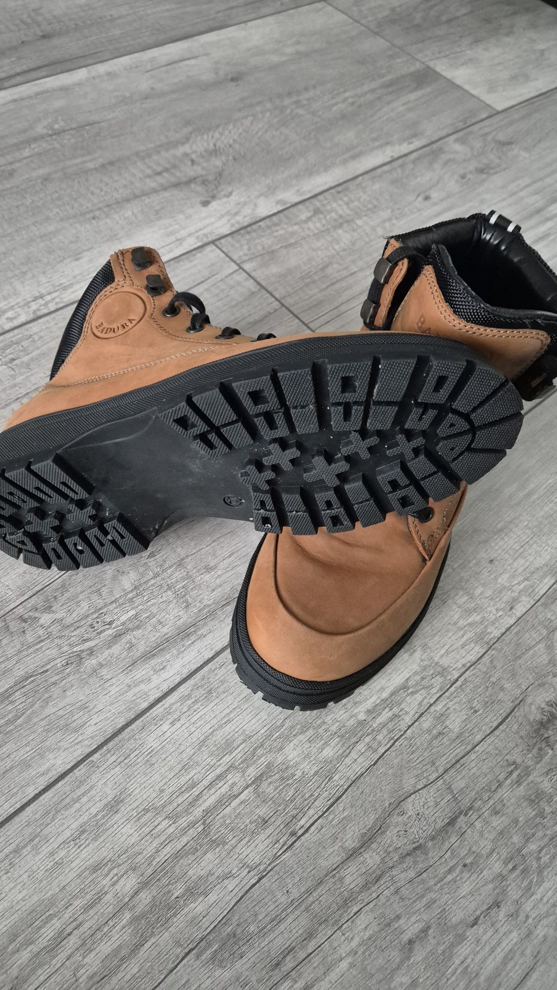 Męskie buty Badura rozmiar 40