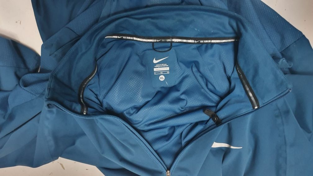 NIKE roz. XL męska kurtka sportowa extralekka w super stanie