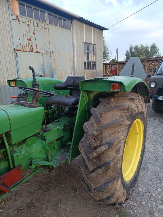John Deere 1130 ciągnik traktor tur widły