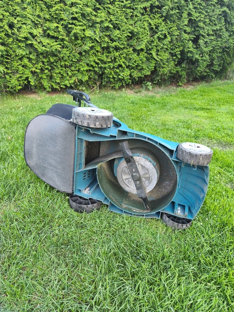 Kosiarka elektryczna Makita