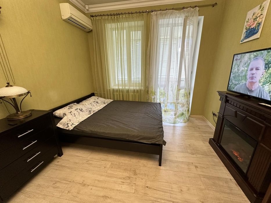 Подобово погодинно квартира!!!