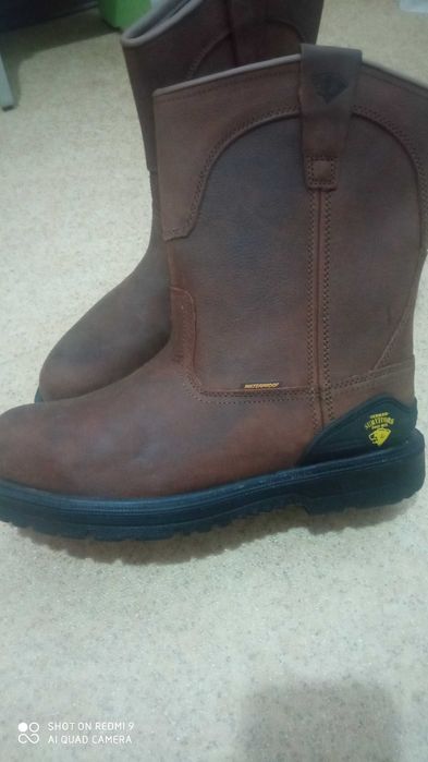 Продам новые сапоги HERMAN SURVIVORS