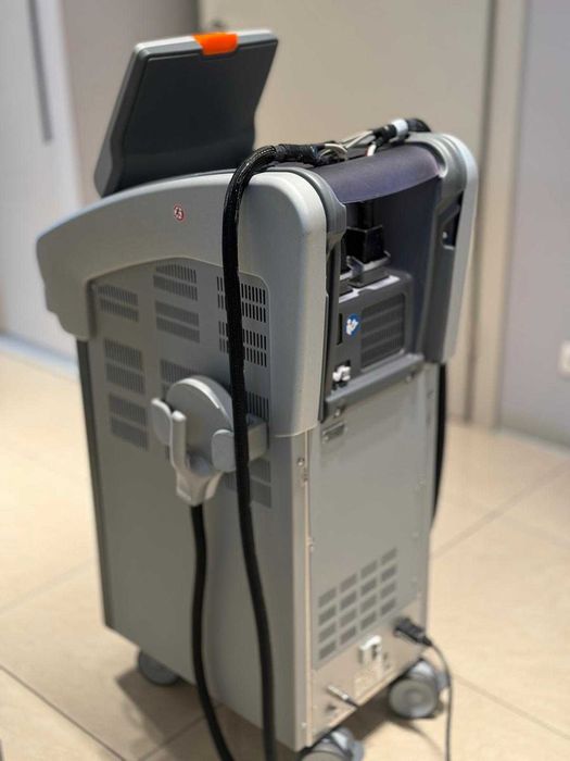 SCHWARZY DEKA - 3 głowice, modelowanie sylwetki, elektrostymulacja