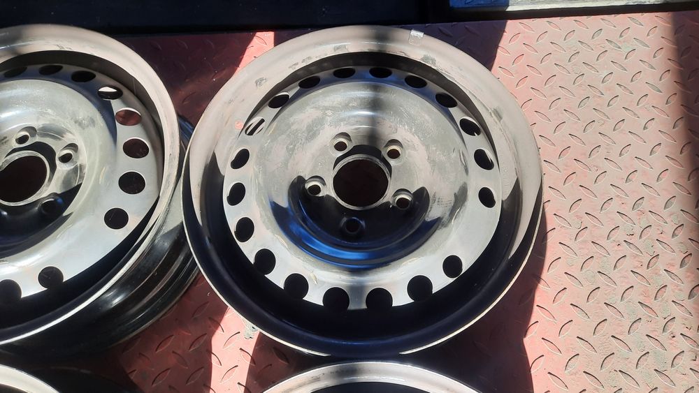 Felgi stalowe 5x114,3 6J15 ET46 Mazda Hyundai Kia