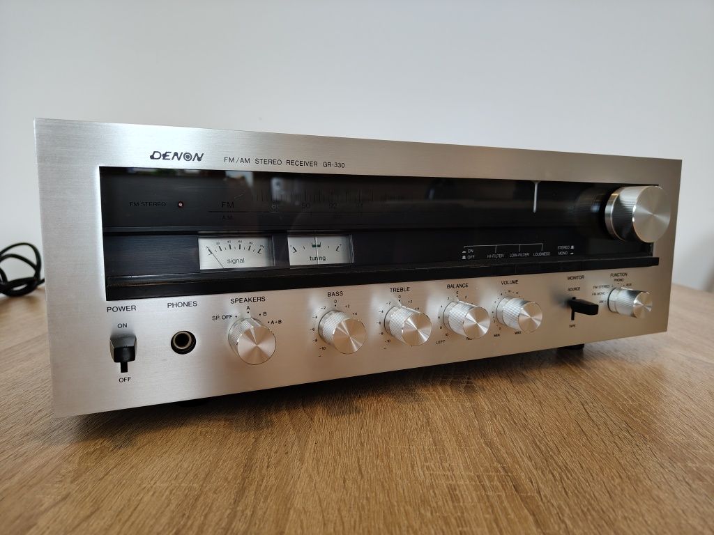 Odbiornik stereo DENON GR-330, 2x75W, nowa cena 900 dm, wyprodukowany