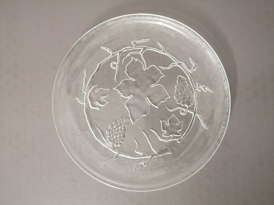 Prato pequeno em vidro trabalhado