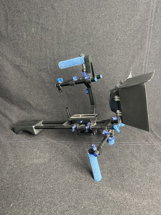 Sistema de Rig de Câmara / Suporte de Ombro e Matte Box