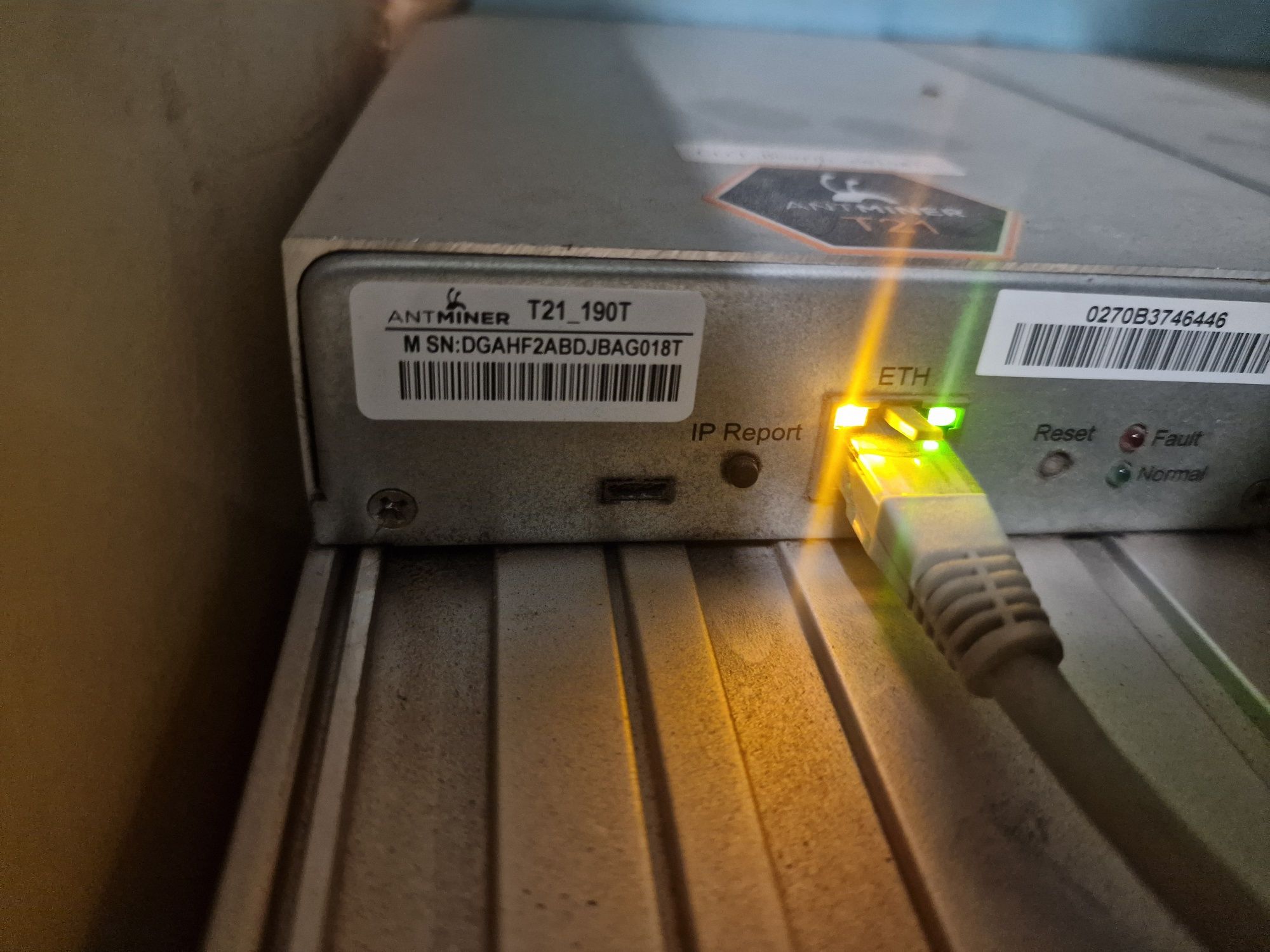 Antminer T21 190T