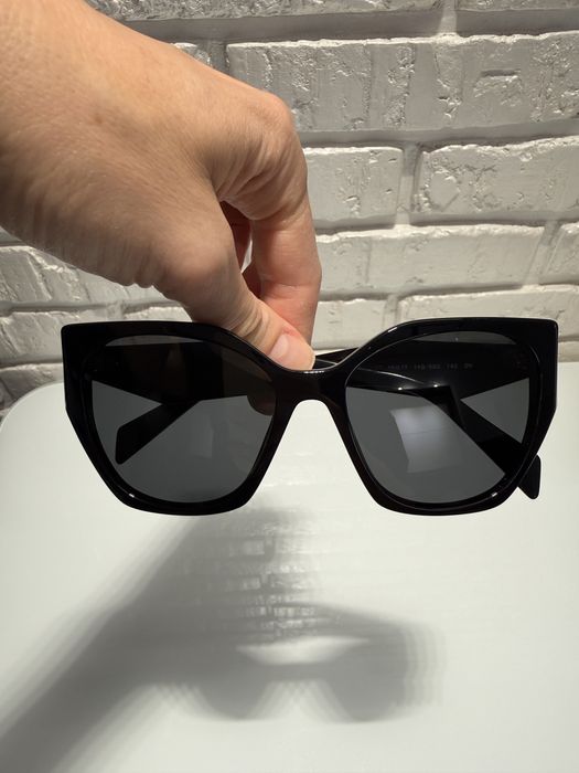 Оригинальные солнцезащитные очки Prada Size 55