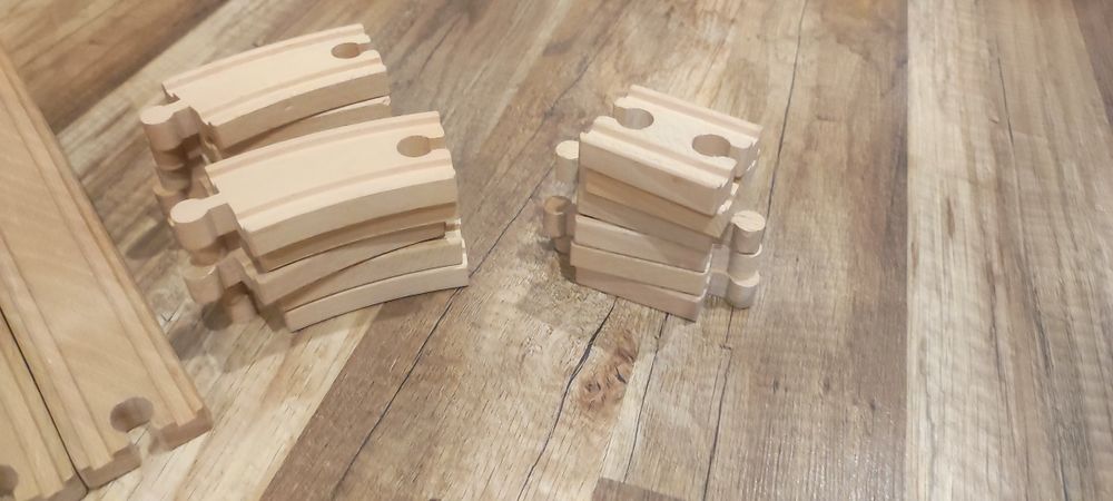 Kolejka ikea i pociągi