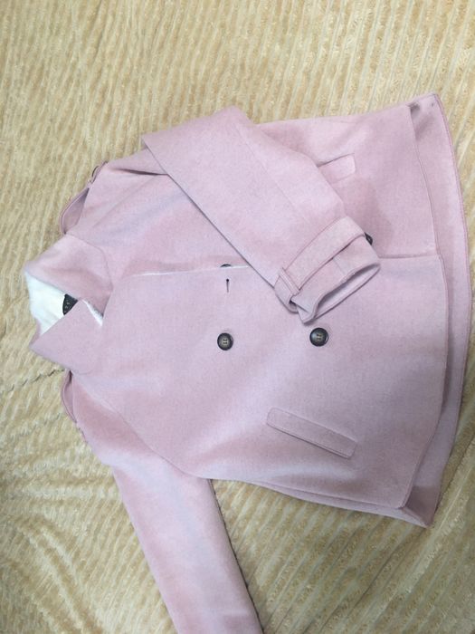 Пальто розовое с кристально белым ангора натур короткое хутро