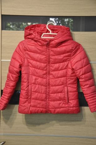 Демисезонная куртка Zara на девочку 5-6-7 лет, рост 116-122 см