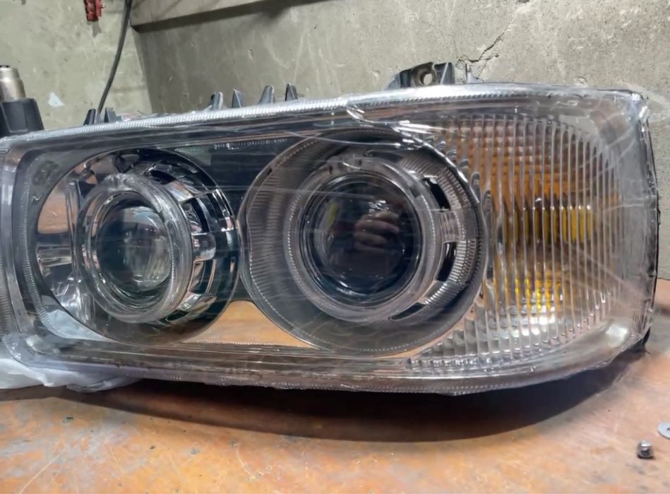 Ремонт, реставрація, встановлення лінз в фури, вантажівки, автобуси