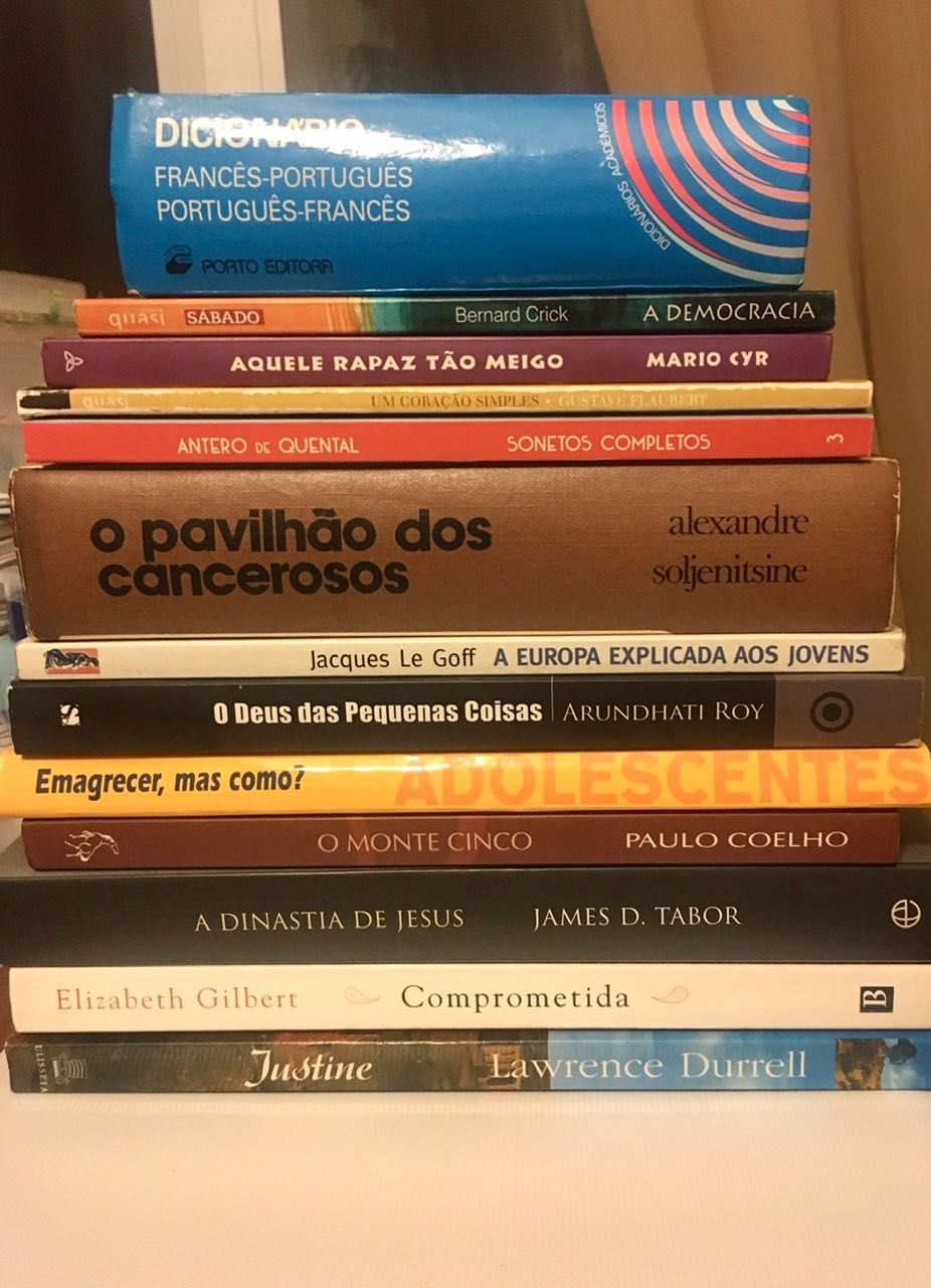 Vários livros - literatura portuguesa e estrangeira