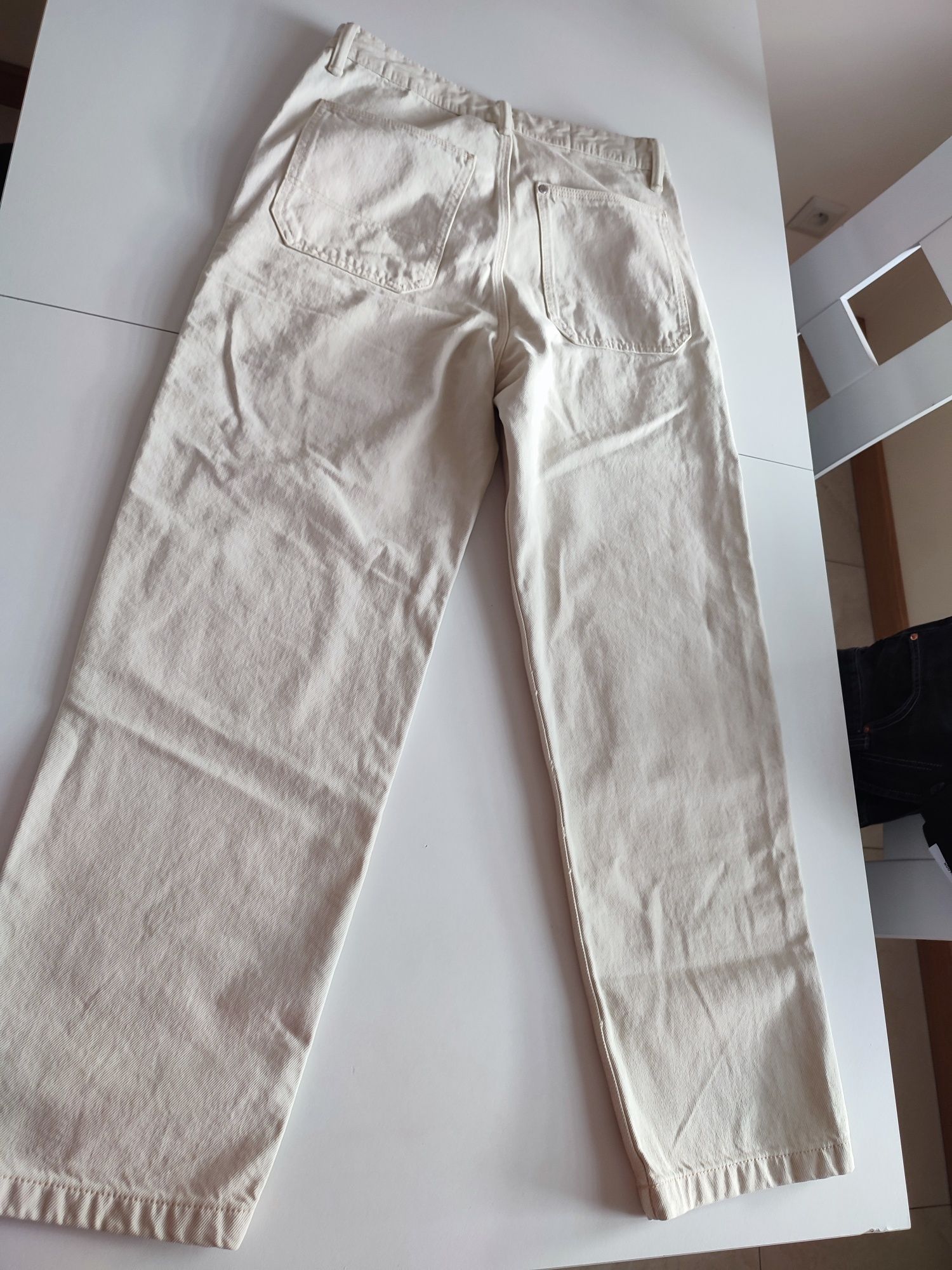 Nowe piękne spodnie H&M Loose Fit, rozm 28/32