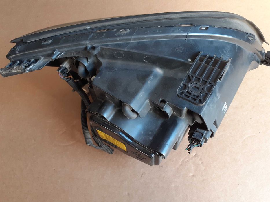 Opel Antara Reflektor Lewy Przód Xenon Europa