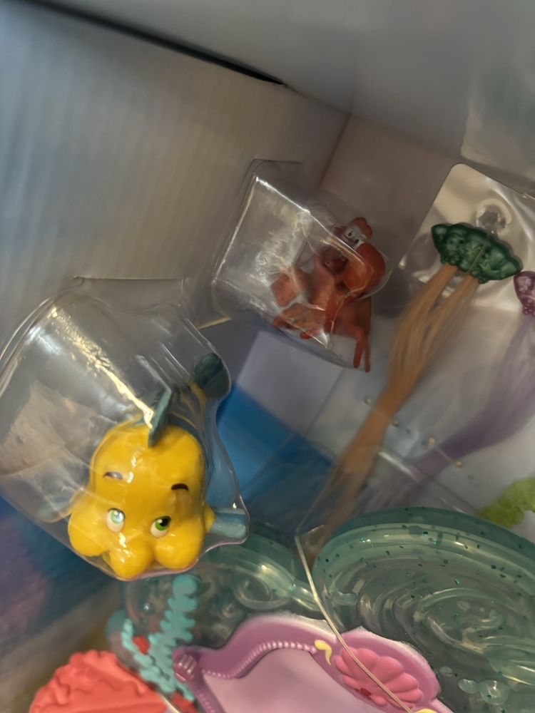 Zestaw Lalka Ariel Disney Store Mała Syrenka Florek Krab