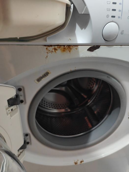 Máquina de Lavar Roupa Ariston em bom estado 5kg