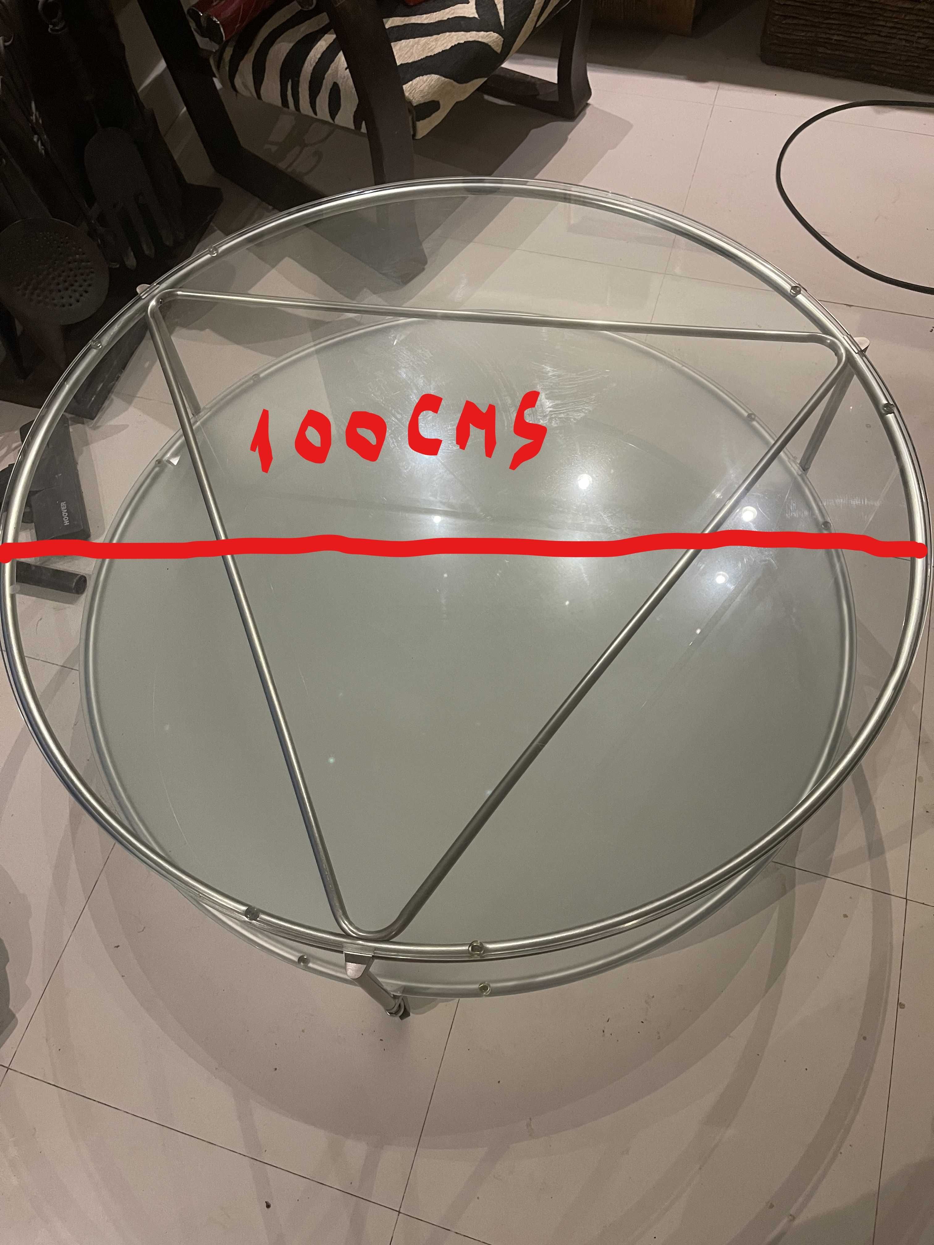 Mesa de Centro com tampos em Vidro Ikea