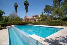 Casa / Villa T5 em Quinta do Conde de 376,00 m2