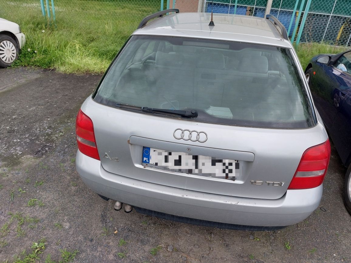 Audi A4 B5 maska zderzak lampa błotnik lusterko fotel części