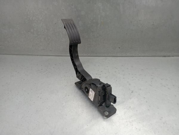 Pedal do acelerador VOLVO V40 Cross Country (526)