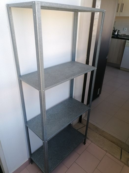 Estante metálica HYLLIS Ikea
Estante, interior/exterior, 60x27x140 cm