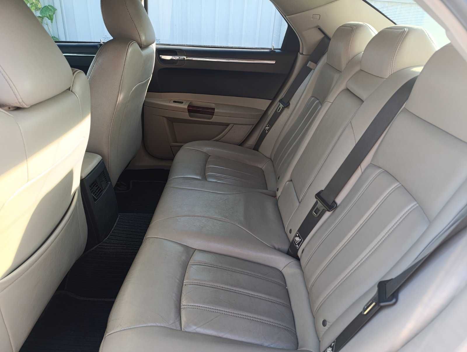 Продам Chrysler 300c  2006 рік