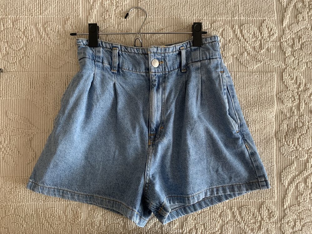 Calções baggy da Pull&bear