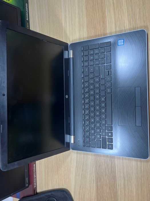Laptop HP 15,6" - jak nowy