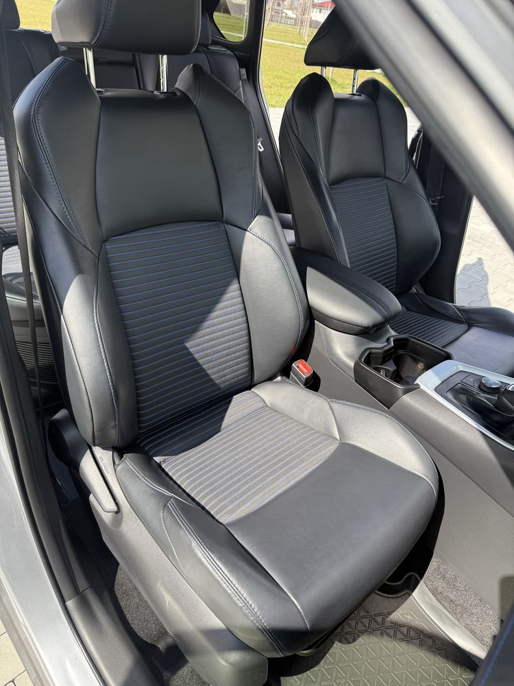 Toyota Rav4 Hybrid Повний привід Style