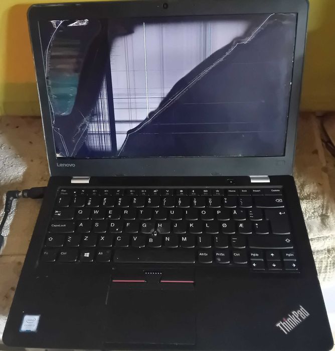 laptop Lenovo - Intel Core i3 - 7 generacji