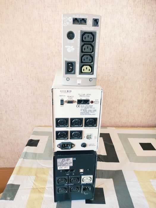 Джерело безперебійного живлення Powercom KIN-1500AP, ВНТ 1500 АР,