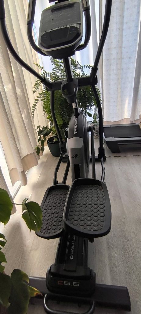 Bicicleta elíptica Nordictrack C5.5