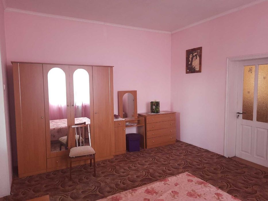 Продається будинок у Єзуполі, поруч Івано-Франківська