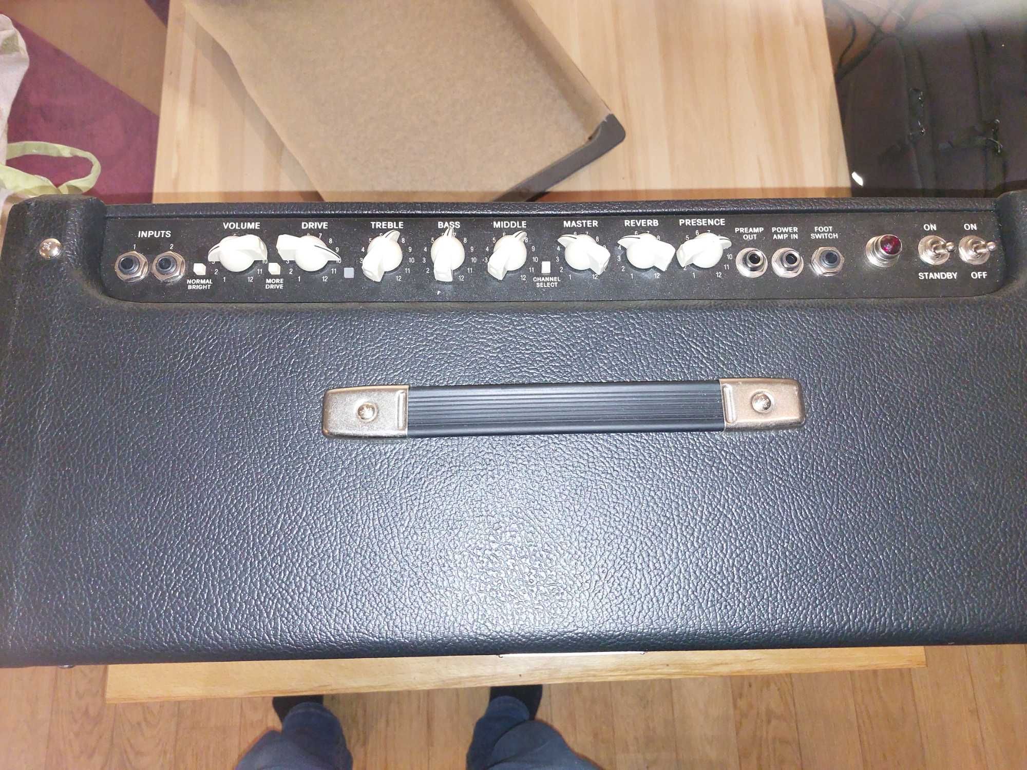 Fender Hot Rod Deluxe 4 AMP