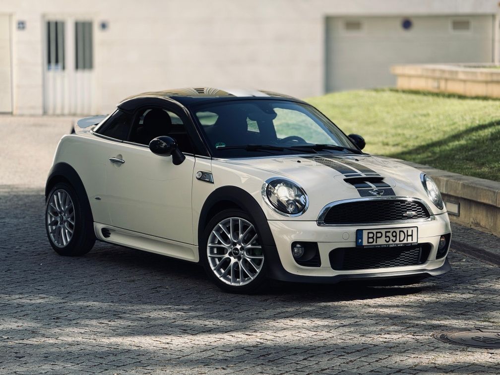 Mini Cooper SD coupé full jonhCooperworks