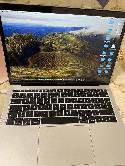 Macbok Air 2018 8Gb intel i5