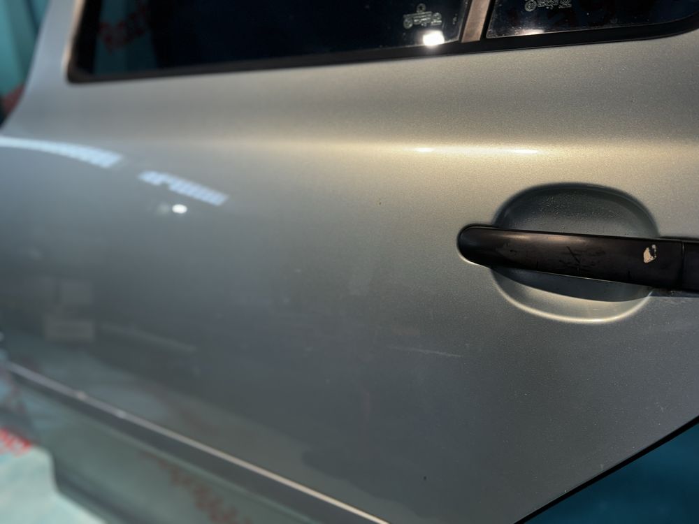 Дверь задня Skoda Octavia A5 combi ліві праві Шкода А5