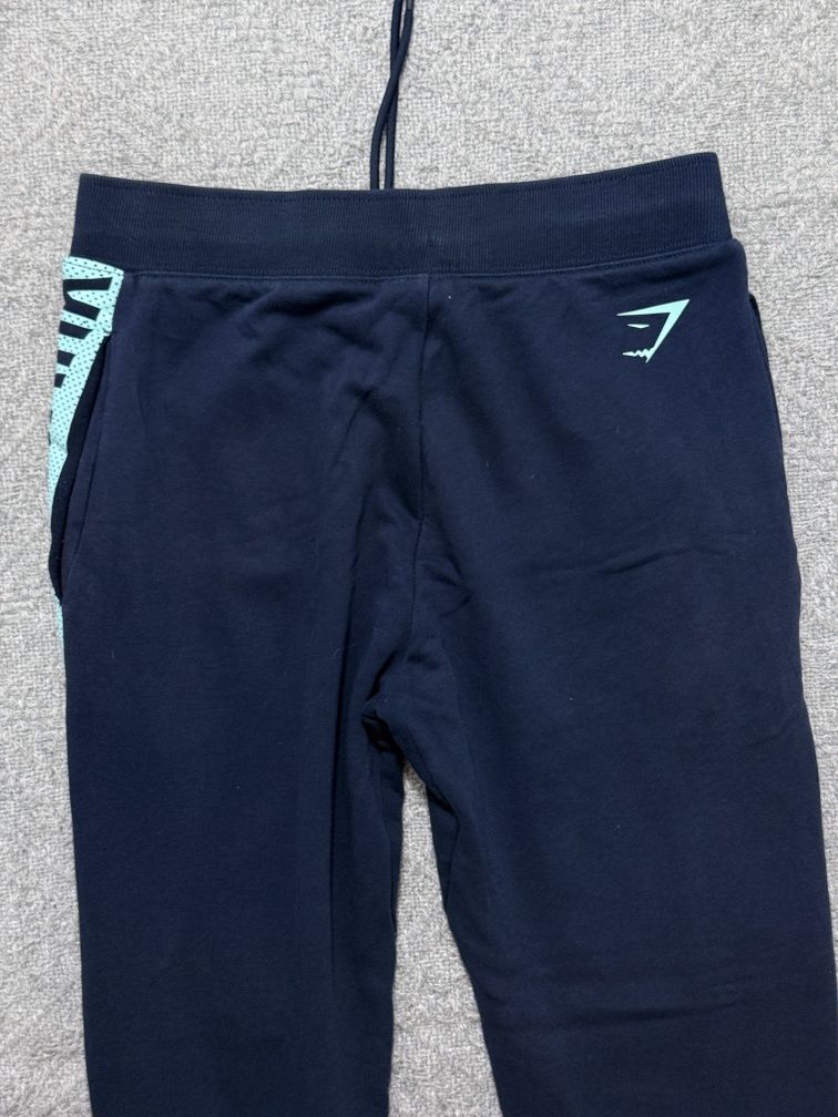 Spodnie dresowe damskie gymshark S
