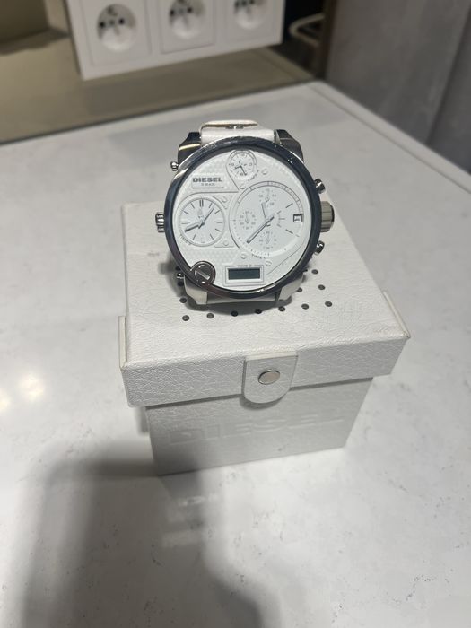 Zegarek Diesel biały