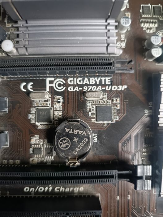 Материнська плата Gigabyte GA-970A-UD3P, am3+ сокет