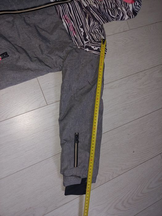 Куртка для дівчинки