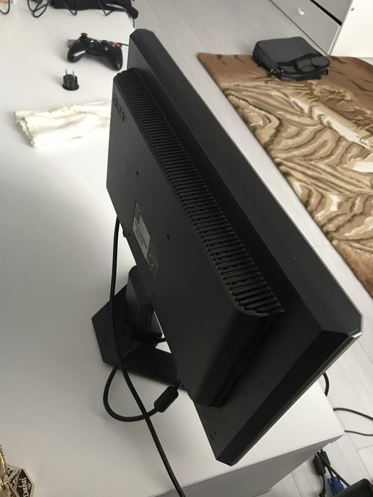 Монітор  Acer x193w