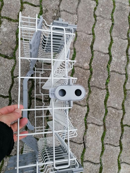 Cesto superior de máquina de lavar louça Ariston