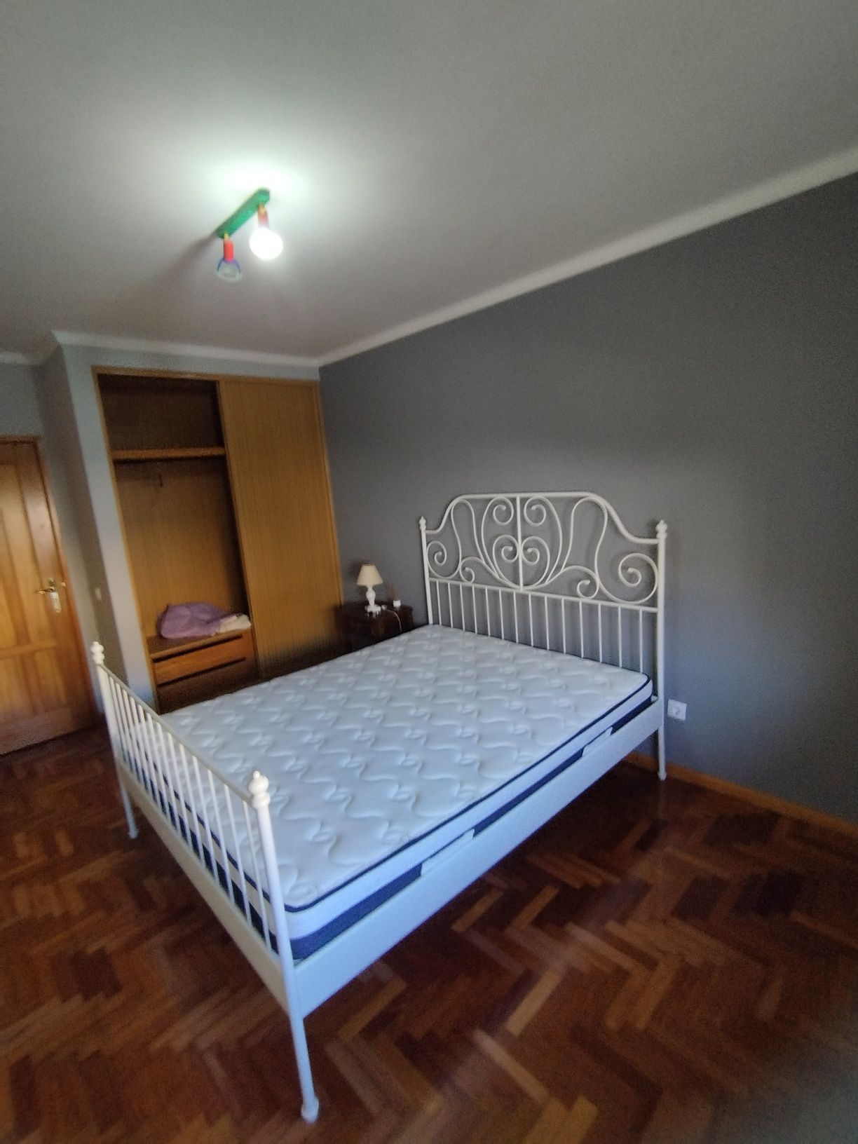 Quarto para alugar – Praia de Esmoriz (perto da rotunda do barco)