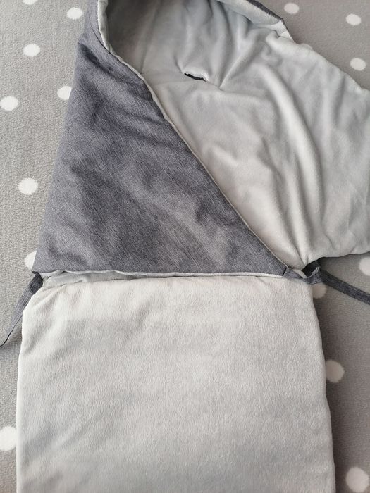 Otulacz śpiworek do fotelika wózka na sanki