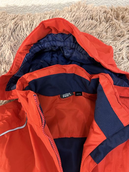 Продам куртку на хлопчика 146-152 розмір